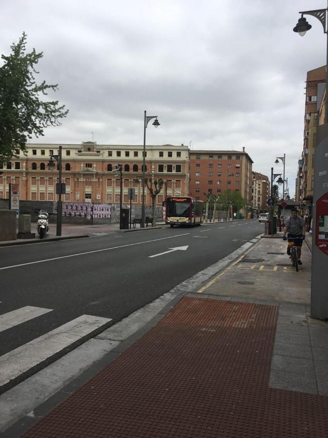 לוגרוניו A 5 Minutos Estac Tren Centrico Y Estiloso Vivienda De Uso Turistico מראה חיצוני תמונה